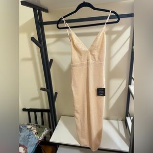 Lulus shimmering XS Dress new with tags